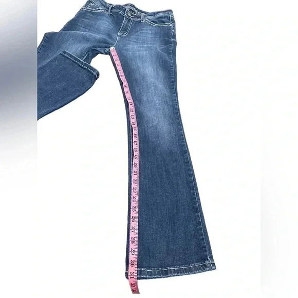 Wired Heart Western Midrise Embroidered Pockets Cowgirl Bootcut Jeans size 31 - Picture 11 of 14